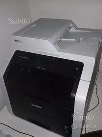 Stampante Multifunzione a colori fronte retro