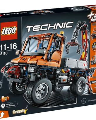 LEGO TECHNIC 8110 MERCEDES UNIMOG