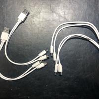 🔌 Cavo USB-A → 2× USB-C (sdoppiato) – bianco