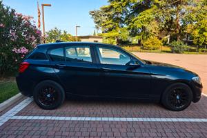 BMW Serie 1 116d, anno 2016, diesel, neopatentati
