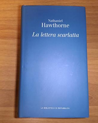 Libro "La lettera scarlatta"