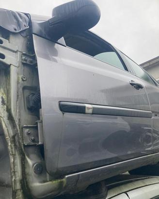 PORTIERA ANTERIORE SINISTRA RENAULT Clio Grandtour