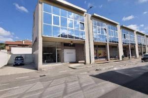 Immobile in asta di 770 m² con 1 locale a Canegrat