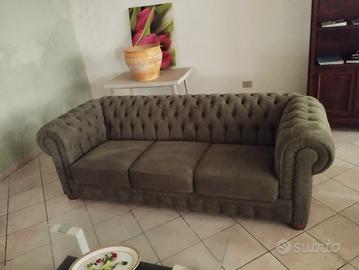 Divano 3 posti nuovo
