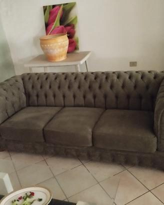 Divano 3 posti nuovo