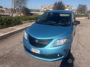 Lancia Y special edition Maryne 1.0 Mild Hybrid