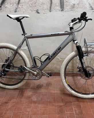 BICI MOUNTAIN BIKE TREKKING MAIOCCHI