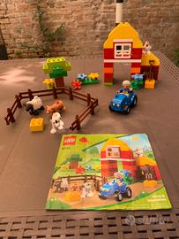 Set Lego DUPLO fattoria cod.6141 + stalla cod.1050