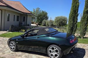 Alfa romeo spider Pininfarina