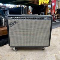 FENDER TWIN AMP ANNI '90 + ACCESSORI