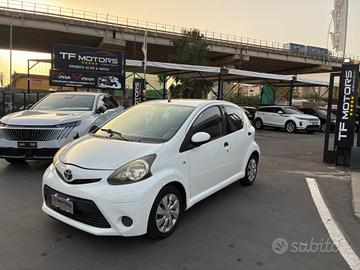 Toyota Aygo 1.0 benzina solo 110.000 KM - 2013