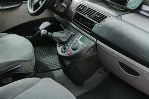  Peugeot 807 autocarro 
