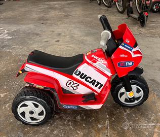 Moto a batteria ducati per bimbi