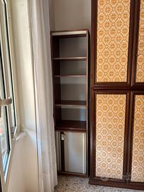 Mobile credenza ripiani