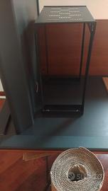 Supporto PC Desktop sotto scrivania