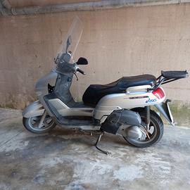 Yamaha xc 300 versity