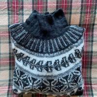 Zara - maglione nero con gioiello - taglia M