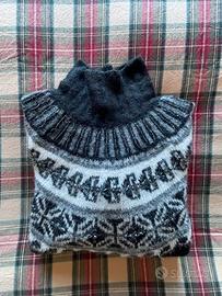 Zara - maglione nero con gioiello - taglia M