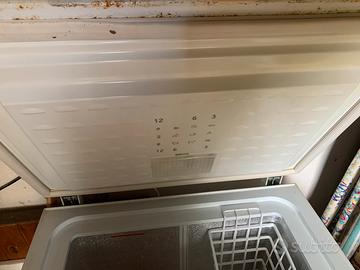 Congelatore a pozzetto freezer