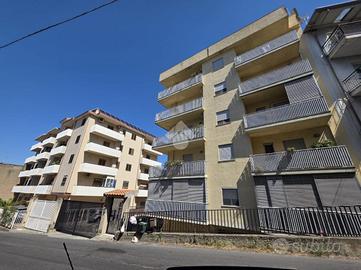 2 LOCALI A REGGIO DI CALABRIA