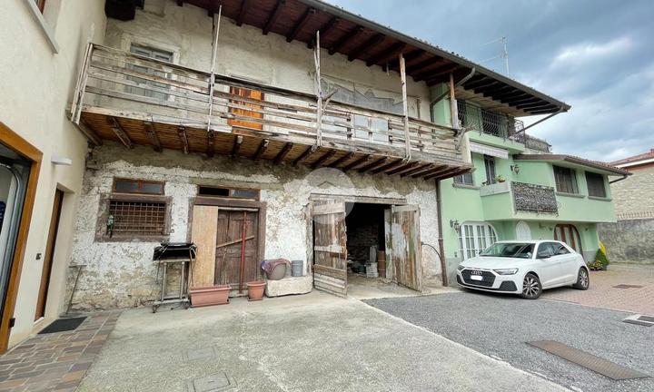 RUSTICO A CENATE SOTTO