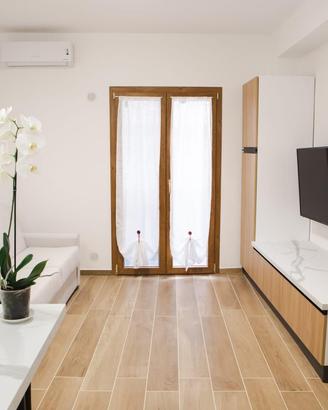 Casavacanza con terrazzo, vicino al mare