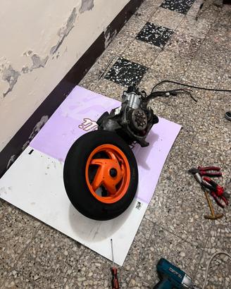 Blocco motore 125 2 tempi piaggio hexagon