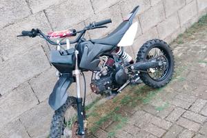 moto cross 125 da competizione 