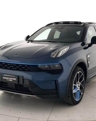 Lynk & Co 01 1.5 td phev auto