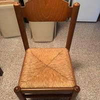 Sedie in legno massello con seduta in paglia