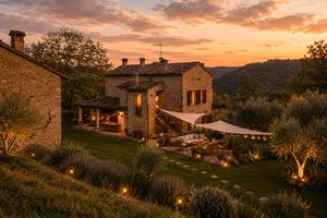 Elegante dimora di design immersa nel verde