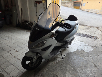 Malaguti madison 250