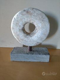 Pietra della prosperità asiatica vintage pesante