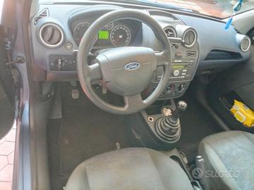 Ford Fiesta 2007 Benzina 75.000km Blu
