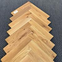 Parquet listoncino rovere nodato ad Alessandria