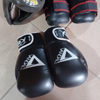 Protezioni per kick boxing