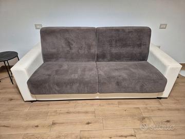 Divano letto a ribalta