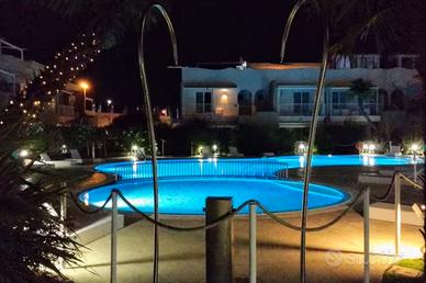 Appartamento fronte piscina
