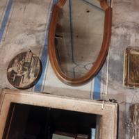Specchio con cornice in legno massello 