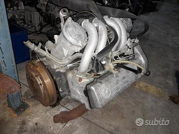 Motore Per Mercedes 190D - 190 - W124 Diesel 200D