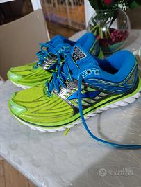 scarpe brooks