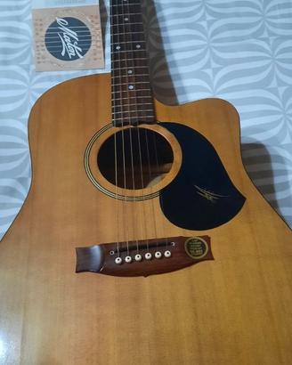 CHITARRA ACUSTICA MATON EM225C