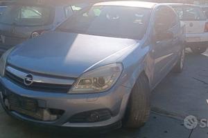 Ricambi opel astra gtc coupe anno 2007 1.7 cdti