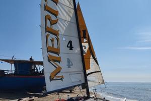 Hobie Cat 16