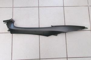 COPERCHIO CENTRALE SINISTRO PIAGGIO MP3 350 SPORT