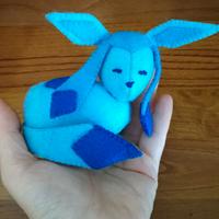 Pokemon sleepy Glaceon peluche cucito a mano