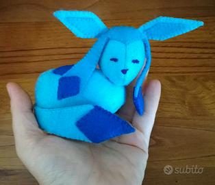 Pokemon sleepy Glaceon peluche cucito a mano