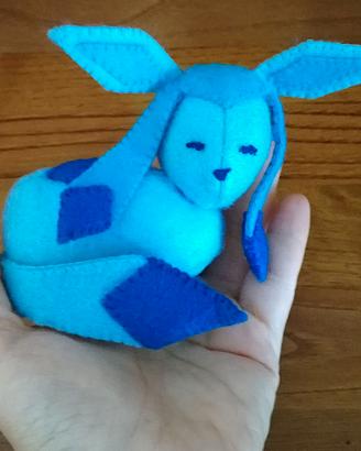 Pokemon Glaceon dormiglione peluche artigianale