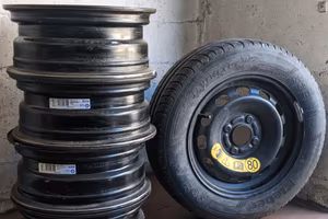 SET di 4+1 CERCHI marca KROMAG 6355 in acciaio