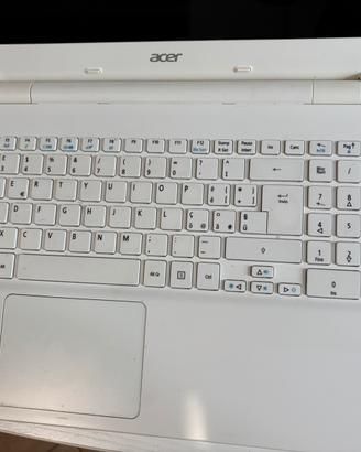 Pc portatile Acer Aspire V15